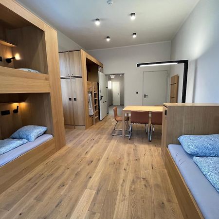 Ruttner Haz Hostel Veszprém Buitenkant foto