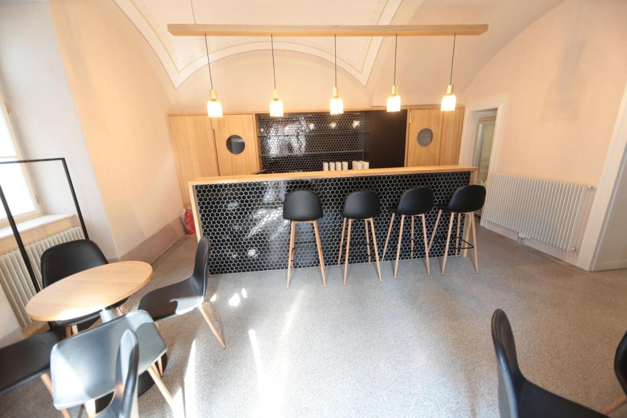 Ruttner Haz Hostel Veszprém Buitenkant foto